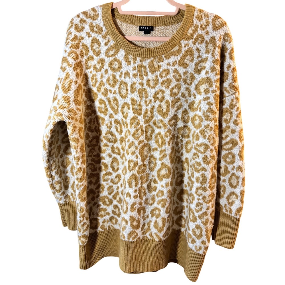 Torrid Leopard Print Sweater Womens Size 1 Plus Mustard Cream Pullover Cozy